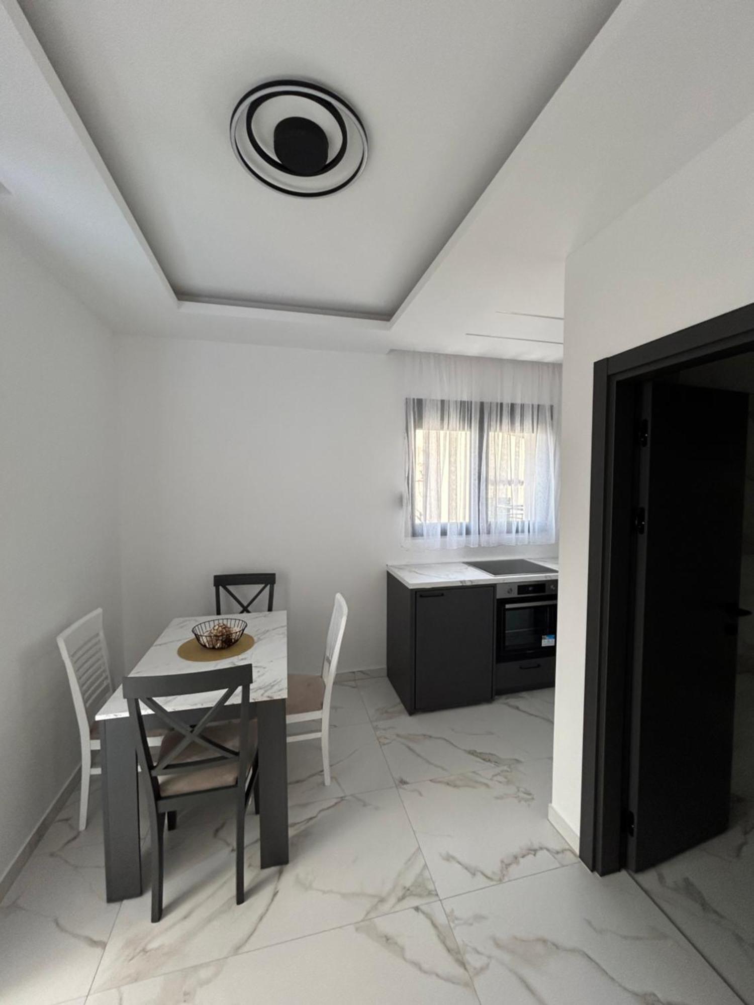 Merlin Prestige Apartments Budva Eksteriør bilde